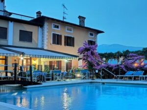 4 Tage Kleine Auszeit im Paradies - 4 Nächte in Gargnano, Lombardei inkl. Halbpension